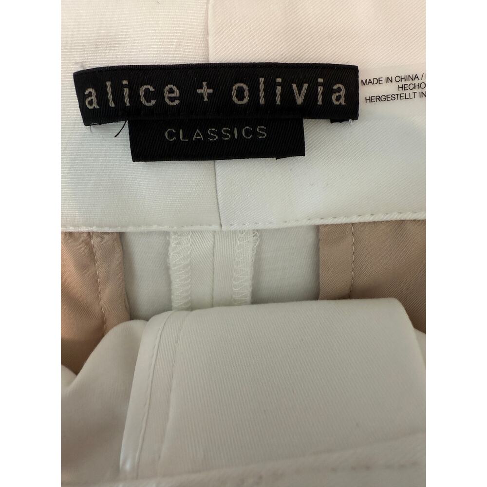 Women's Alice & Olivia White Seamed Flare Bottom Dress Pants Size 8 NWOT - Picture 4 of 13
